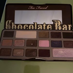 TooFaced Chocolate Bar eye shadow.